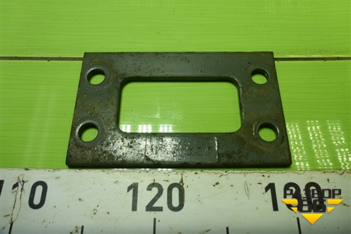 Проставка кронштейна амортизатора (WG9925688122) для Sitrak  C7H
