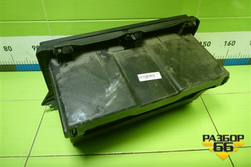 Бардачок  (812W637450040) для Sitrak  C7H