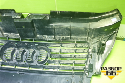 Решетка радиатора (8P0853651M) для Audi A3 (8PA) 2003-2013г Sportback 