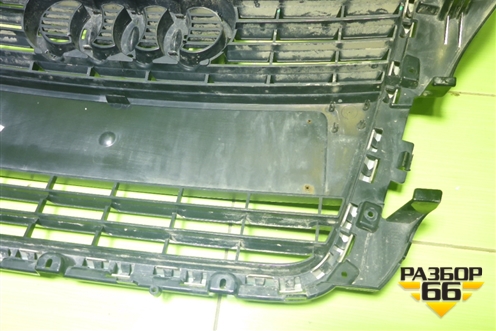 Решетка радиатора (8P0853651M) для Audi A3 (8PA) 2003-2013г Sportback 