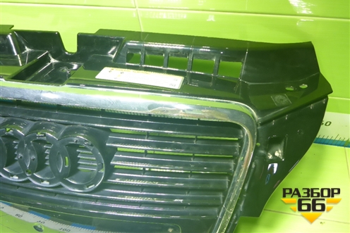 Решетка радиатора (8P0853651M) для Audi A3 (8PA) 2003-2013г Sportback 