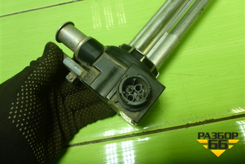 Топливозаборник (AZ932555200006) для Sitrak  C7H