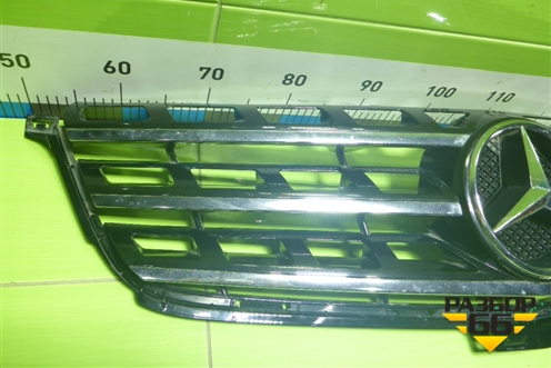 Решетка радиатора (A1668800123) для Mercedes Benz ML-Klass W166 c 2011г