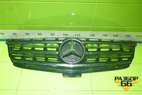 Решетка радиатора (A1668800123) для Mercedes Benz ML-Klass W166 c 2011г