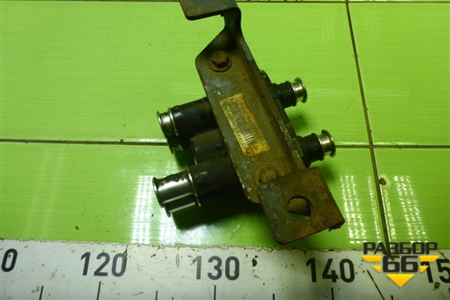Клапан перекачки топлива (WG9925550807) для Sitrak  C7H