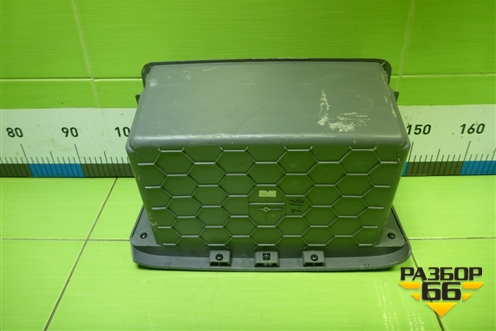 Бардачок  (5303050C6202) для Sitrak  C7H