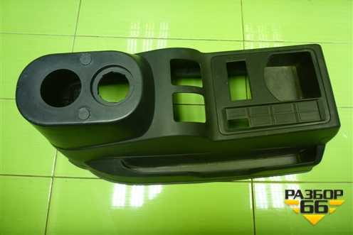Консоль  (712W617010228) для Sitrak  C7H