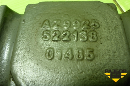 Кронштейн передней рессоры правый (AZ9925522138) для Sitrak  C7H