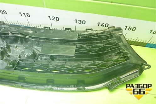 Решетка радиатора (623101223R) для VAZ XRAY с 2016г
