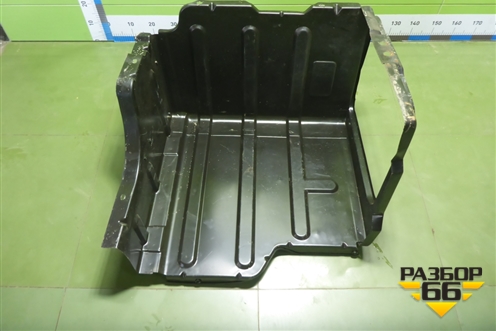 Ящик инструментальный внутри  (YZ16D429000001) для Sitrak  C7H