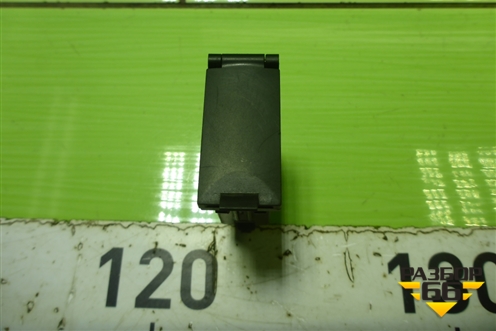 Разъём USB (812W255036110) для Sitrak  C7H