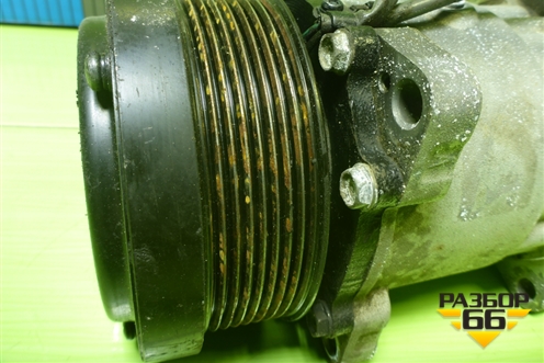 Компрессор кондиционера (200V779707028) для Sitrak  C7H