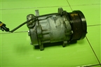 Компрессор кондиционера (200V779707028) для Sitrak  C7H