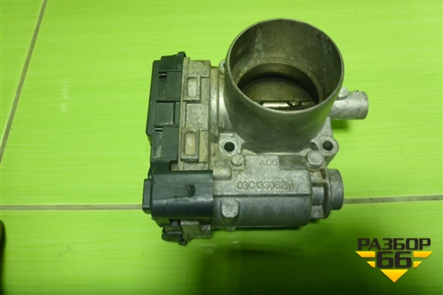 Заслонка дроссельная электрическая (1.6л CFN) (03C133062M) для Volkswagen Polo (седан) с 2010г