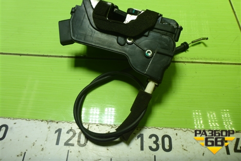 Замок двери левой  (AZ166434000017) для Sitrak  C7H