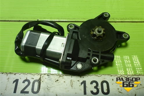 Моторчик стеклоподъёмника правый для Sitrak  C7H