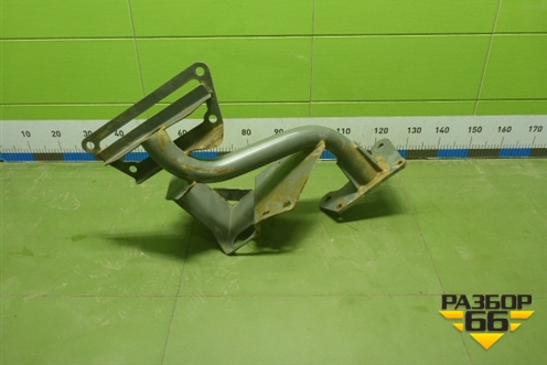Кронштейн подножки  (Правый) (712W416150061) для Sitrak  C7H