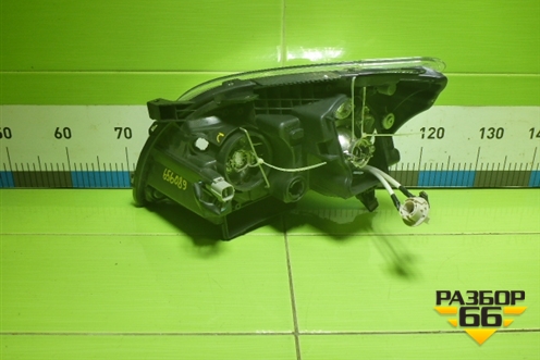 Фара правая (Новый дубликат) (8113005160) для Toyota Avensis с 2003-2009г