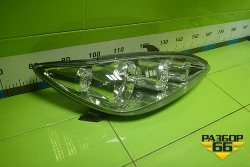 Фара правая (Новый дубликат) (81170-33400) (8117033400) для Toyota Camry CV3 с 2001-2006г