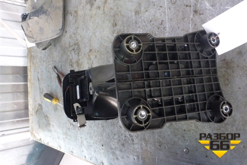 Кулиса КПП АКПП (96720973ZE) для Peugeot 3008 с 2010-2016г