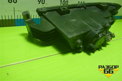 Фара противотуманная левая  (812W253206001) для Sitrak C7H (С7Н)