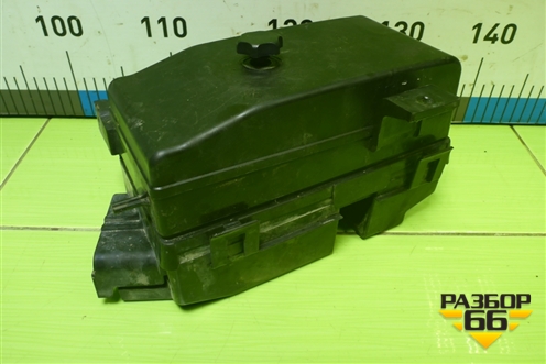 Блок предохранителей подкапотный (912203D200) для Hyundai Sonata-5 с 2001г