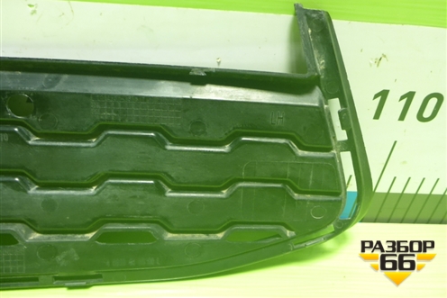 Решетка в передний бампер левая (51118061127) для BMW 7-серия G11/G12 с 2015г