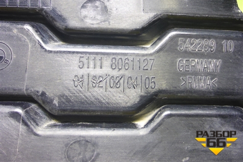 Решетка в передний бампер левая (51118061127) для BMW 7-серия G11/G12 с 2015г