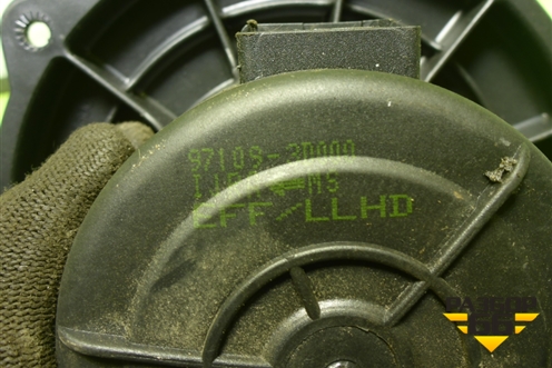 Моторчик отопителя (971093D000) для Hyundai Sonata-5 с 2001г
