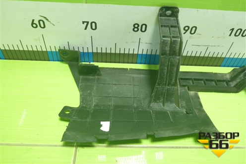 Дефлектор радиатора левый (302000902AA) для Chery Tiggo 8 Pro Max с 2022г (Тиго 8 Про Макс)