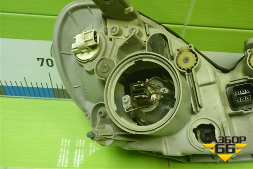 Фара левая (галоген) (921013D010) для Hyundai Sonata-5 с 2001г