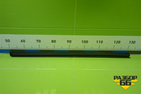 Накладка стекла переднего левого (6600005267) для Geely Coolray с 2019-2025г
