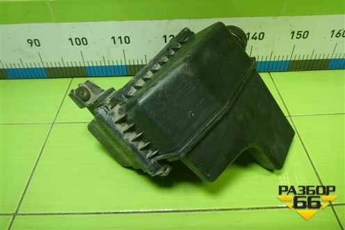 Корпус воздушного фильтра (MN130286) для Mitsubishi Colt с 2004г