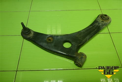 Рычаг передний правый для Mitsubishi Colt с 2004г