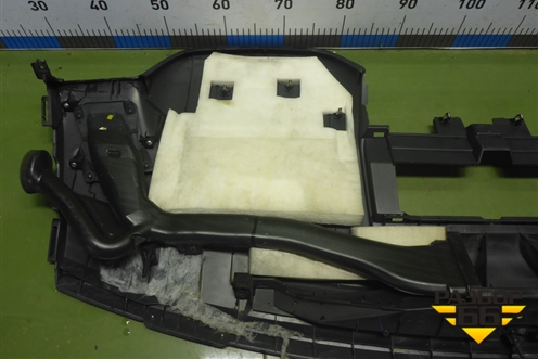 Торпедо верхняя часть (27800EL000) для Nissan Tiida (C11X) с 2004-2013г