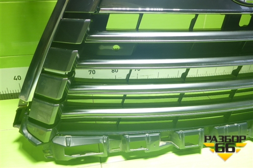 Решетка радиатора (5310160570) для Lexus LX-570 с 2015г (ЛХ)