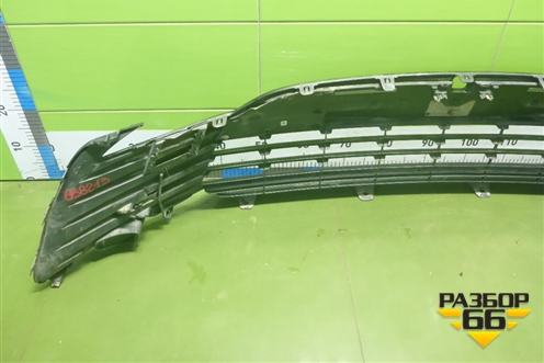 Решетка в передний бампер центральная (после 2020г) (5311306250) для Toyota Camry V70 с 2017г (Камри)