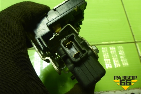 Замок двери передней правой для Renault Logan с 2004-2015г