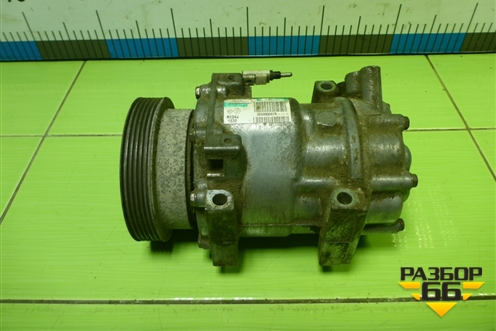 Компрессор кондиционера (926000097R) для Renault Logan с 2004-2015г