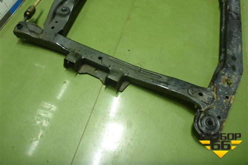 Подрамник передний МКПП (544014689R) для Renault Logan с 2004-2015г