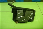 Замок двери передней правой (13589503) для Chevrolet Cobalt с 2012г