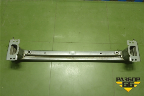 Усилитель переднего бампера (5202102120) для Toyota Auris с 2006-2012г