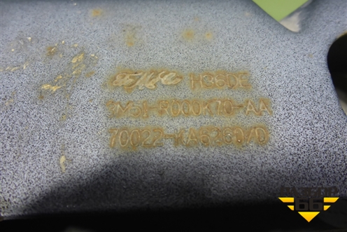 Усилитель переднего бампера (3M51R000K70AA) для Ford Focus 2 с 2008-2011г
