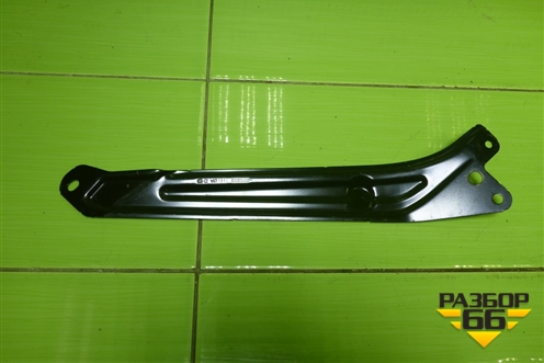 Кронштейн передней панели (новый, дефект) (5L0805932) для Skoda Yeti с 2009г