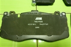Колодки тормозные передние (новые) (34117852969) для BMW X5 F15 с 2013г