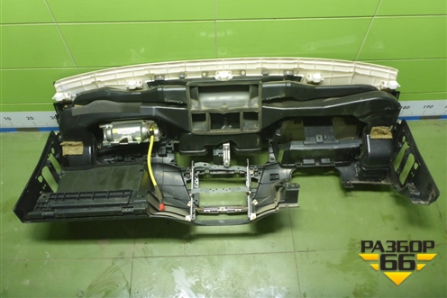 Торпедо с AIR BAG (MR512509) для Mitsubishi Lancer-9  с 2003-2008г