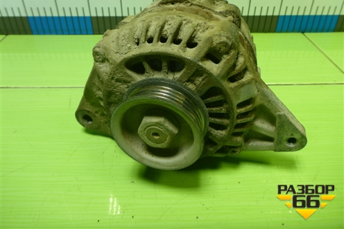 Генератор (MN183018) для Mitsubishi Lancer-9  с 2003-2008г