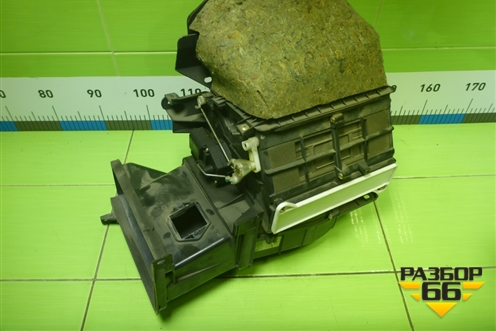 Корпус отопителя (под моторчик) (7802A080) для Mitsubishi Lancer-9  с 2003-2008г