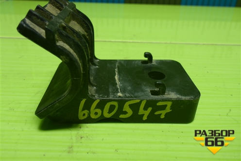 Кронштейн радиатора (95016649) для Chevrolet Cobalt с 2012г