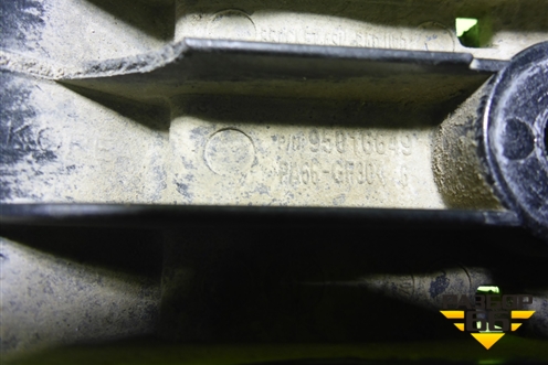 Кронштейн радиатора (95016649) для Chevrolet Cobalt с 2012г